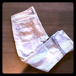 American Eagle Jean Capris